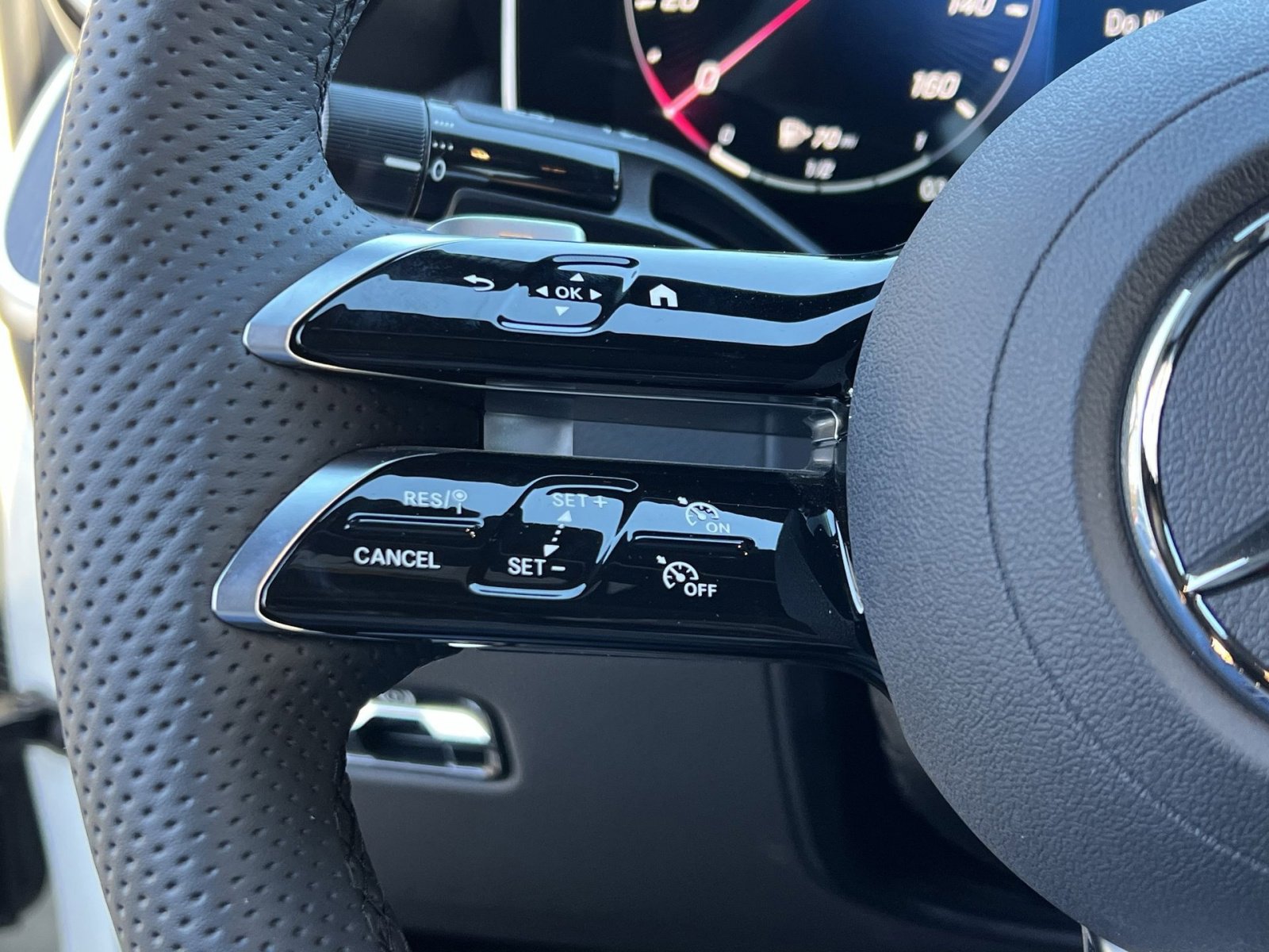 New 2026 Mercedes-Benz GLC 300 GLC 300 Coupe image 30