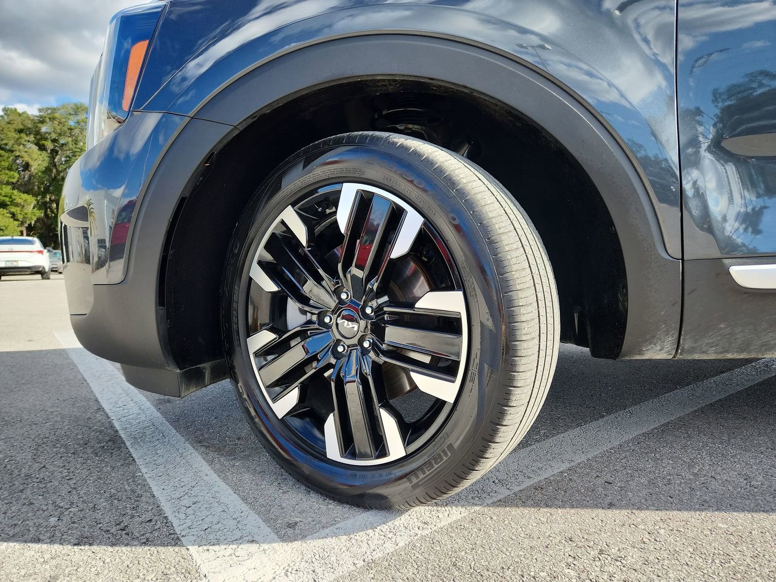 Used 2023 Kia Telluride SX image 34