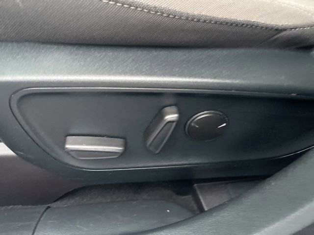 Certified 2021 Ford Escape SE image 19