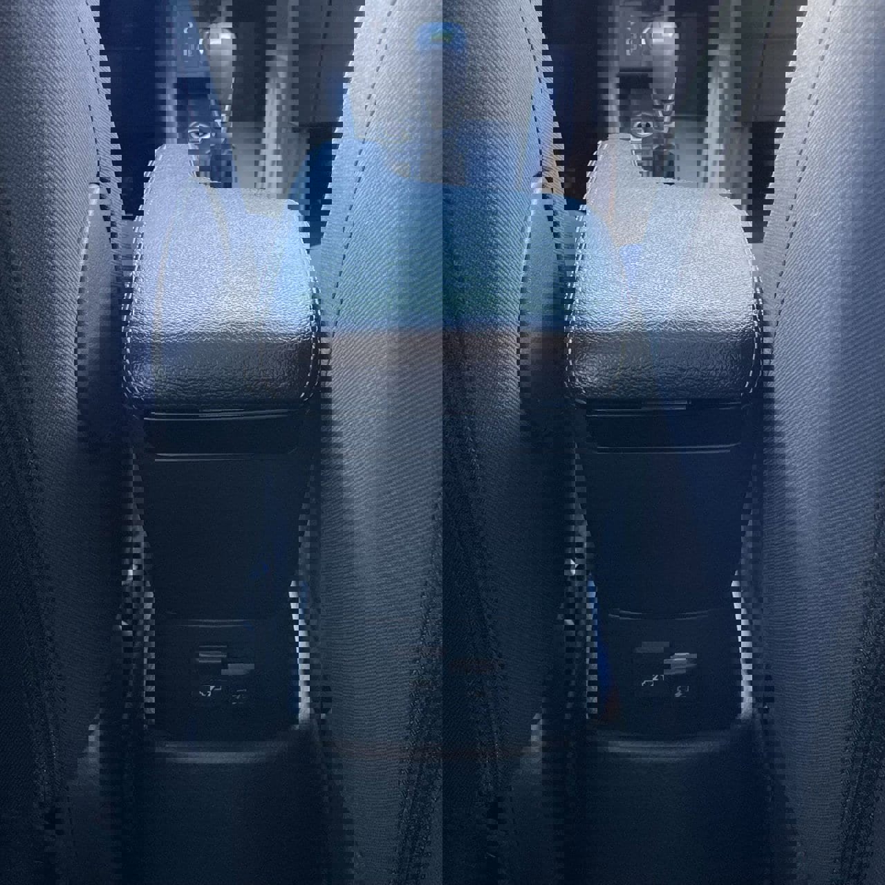 Used 2024 Nissan Kicks S image 24