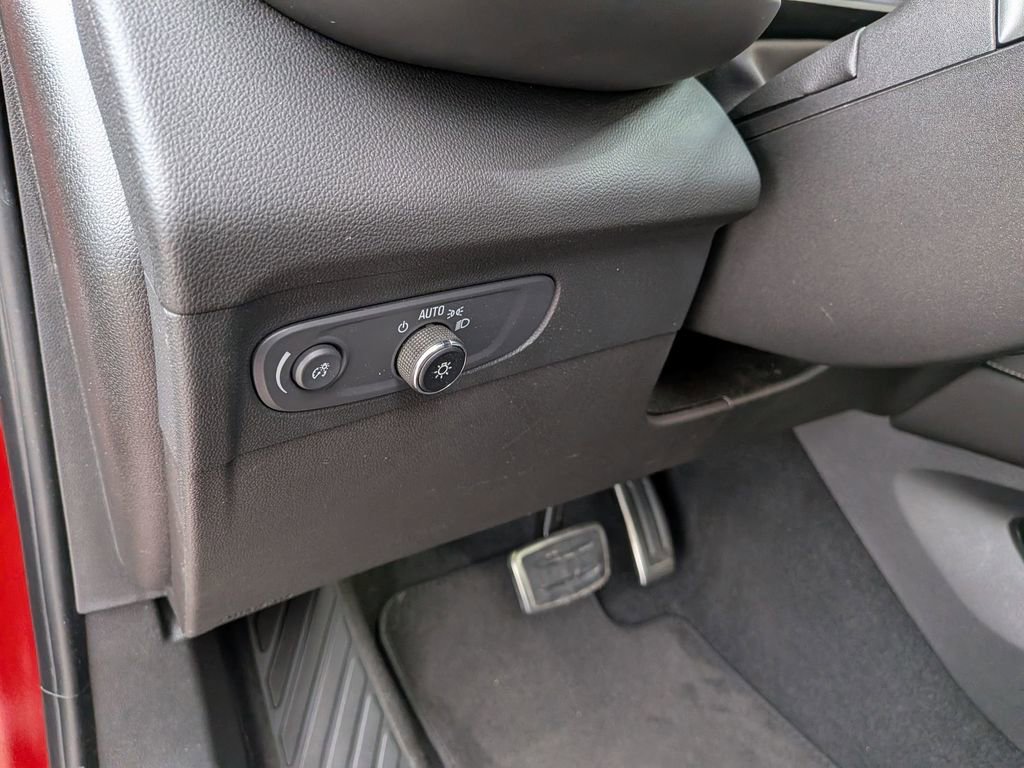 Certified 2023 Buick Envision Essence w/ Sport Touring Package FWD image 14