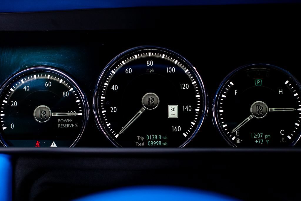 Used 2022 Rolls-Royce Cullinan w/ Cullinan Package AWD/4WD image 34