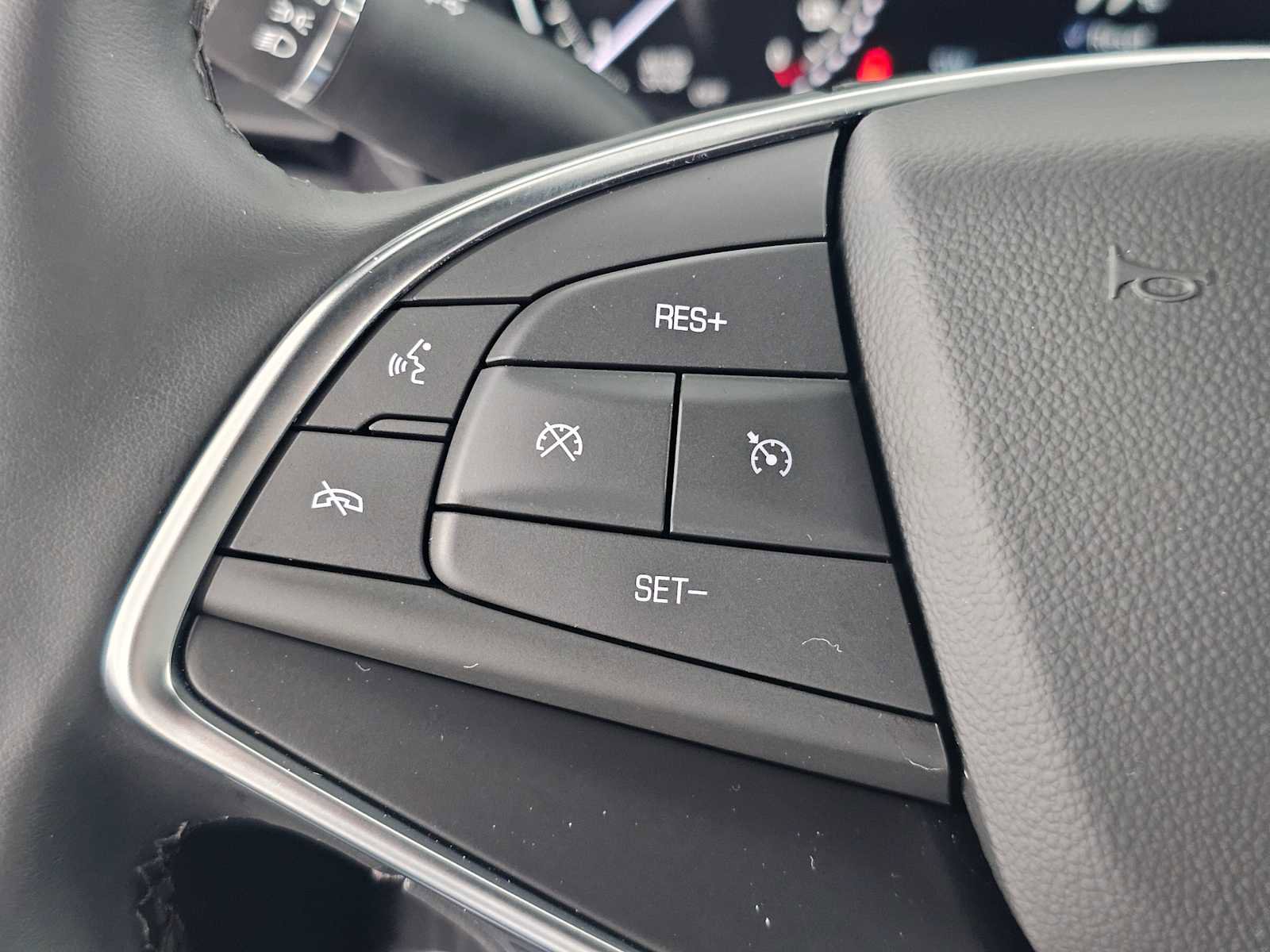 Used 2026 Cadillac XT5 Luxury w/ LPO, Floor Liner Package FWD image 27