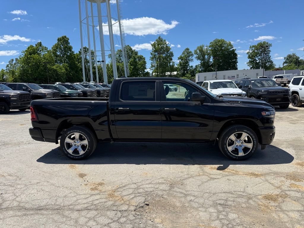 New 2026 RAM 1500 Express AWD/4WD image 5