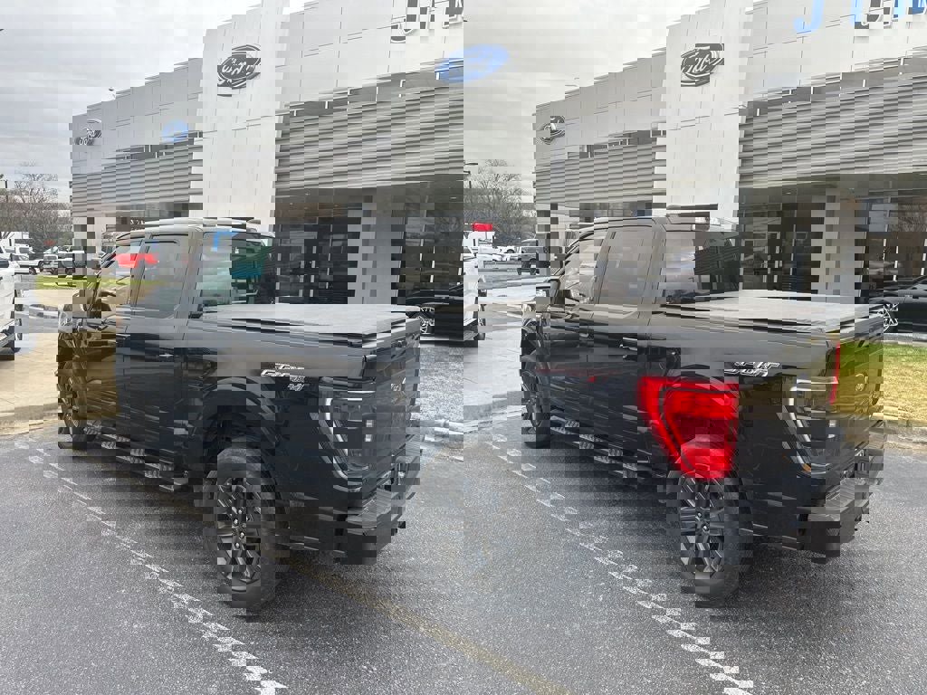 Used 2022 Ford F150 XLT w/ Equipment Group 302A High image 6