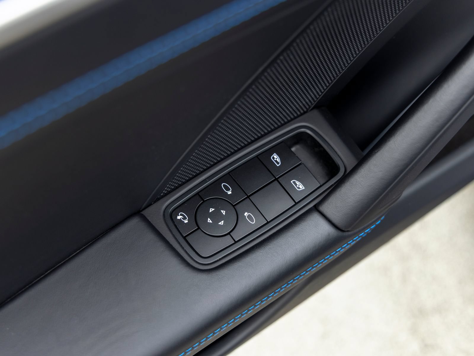 Certified 2025 Porsche 911 Turbo S AWD/4WD image 26