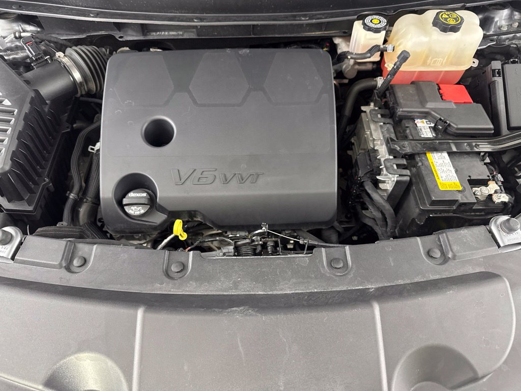 Used 2021 Chevrolet Traverse Premier AWD/4WD image 19