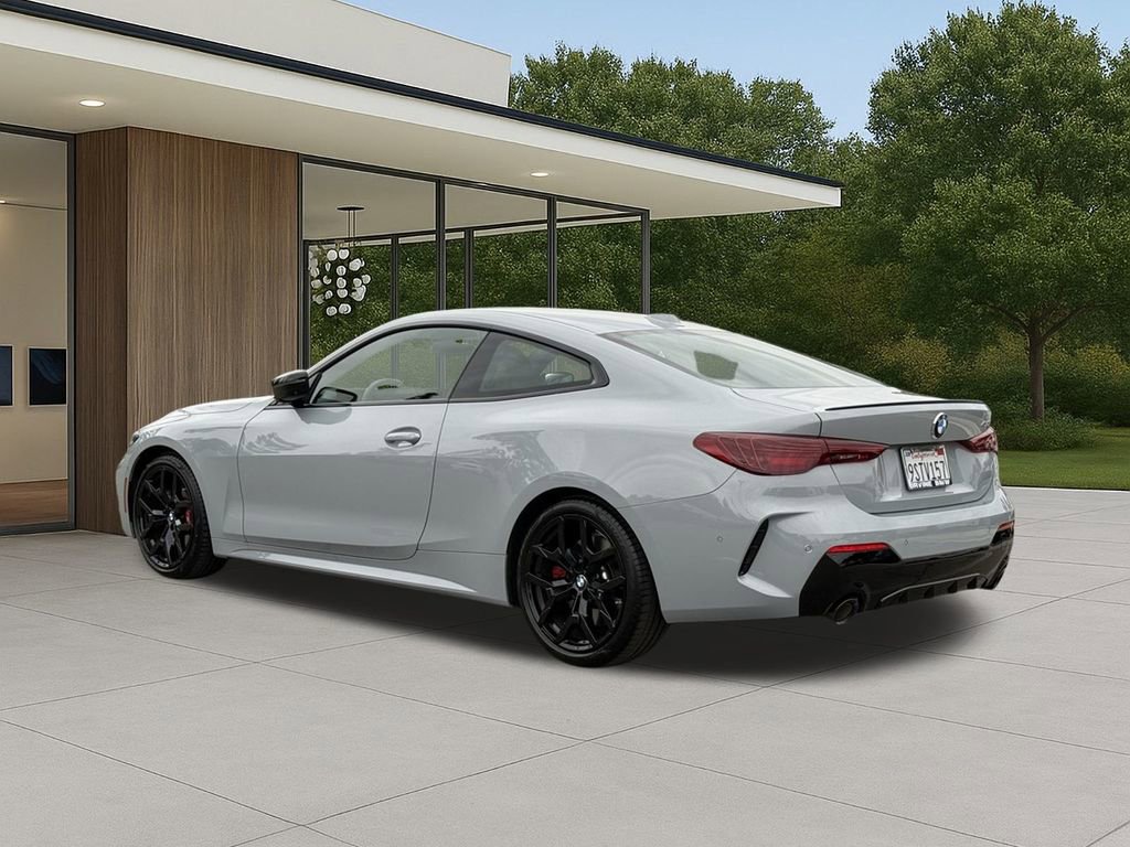 Used 2025 BMW 430i Coupe w/ M Sport Package image 11