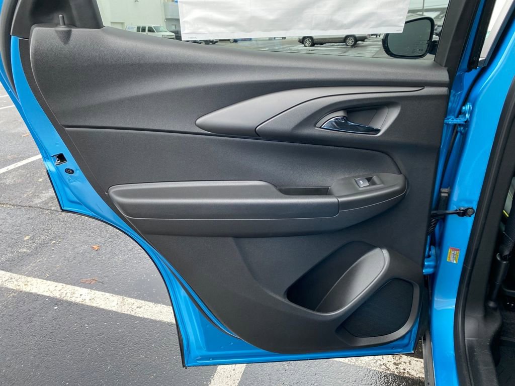 New 2025 Chevrolet TrailBlazer ACTIV w/ Convenience Package FWD image 16