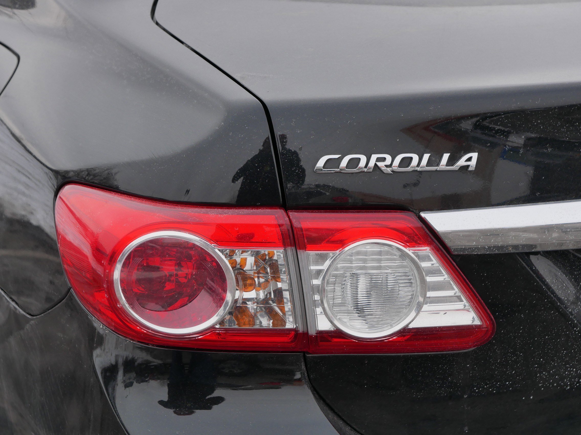 Used 2011 Toyota Corolla LE image 17