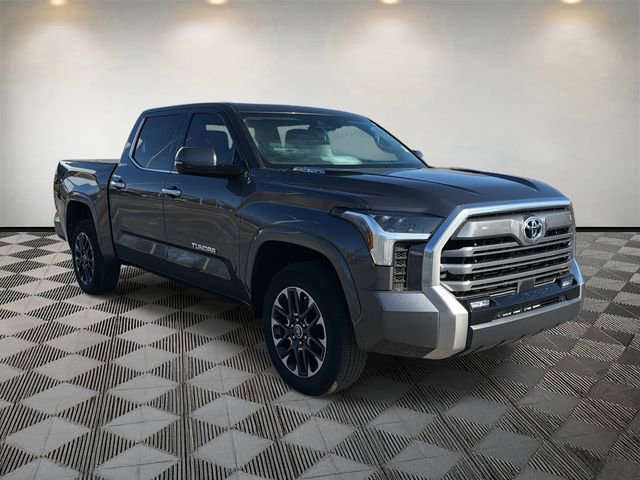 Used 2023 Toyota Tundra Limited image 3