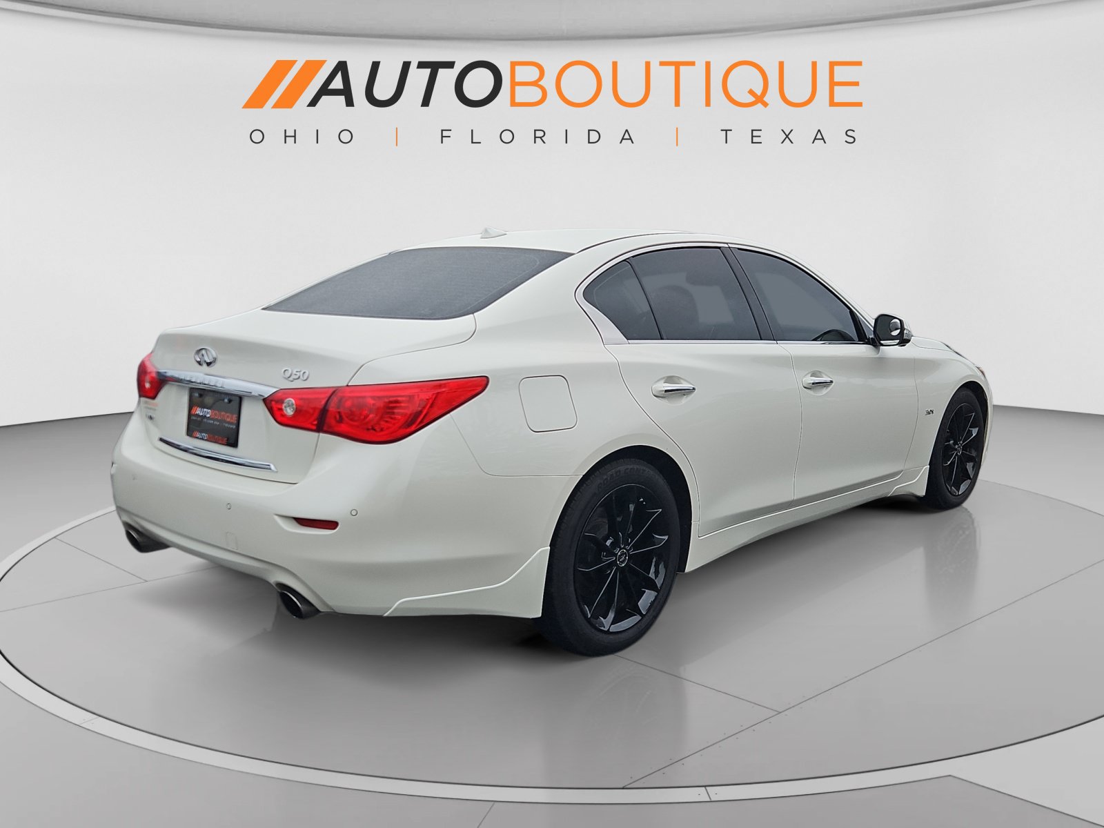 Used 2017 INFINITI Q50 3.0t Premium w/ Driver Assistance Package AWD/4WD image 5