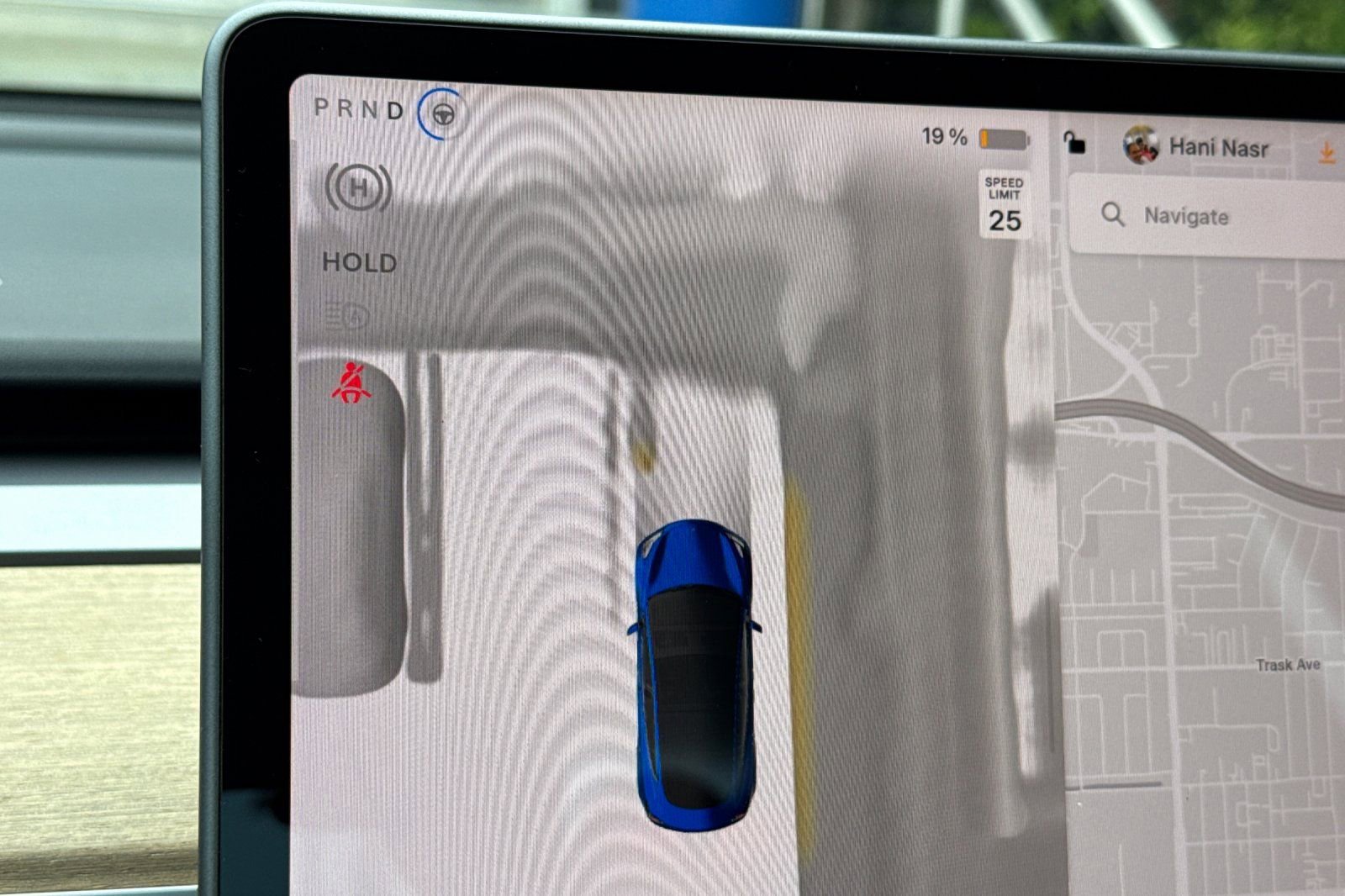 Used 2023 Tesla Model 3 Standard Range image 23