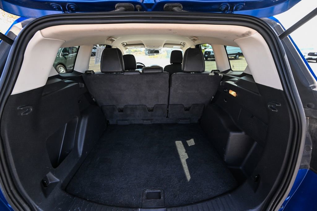 Used 2019 Ford Escape SE FWD image 16