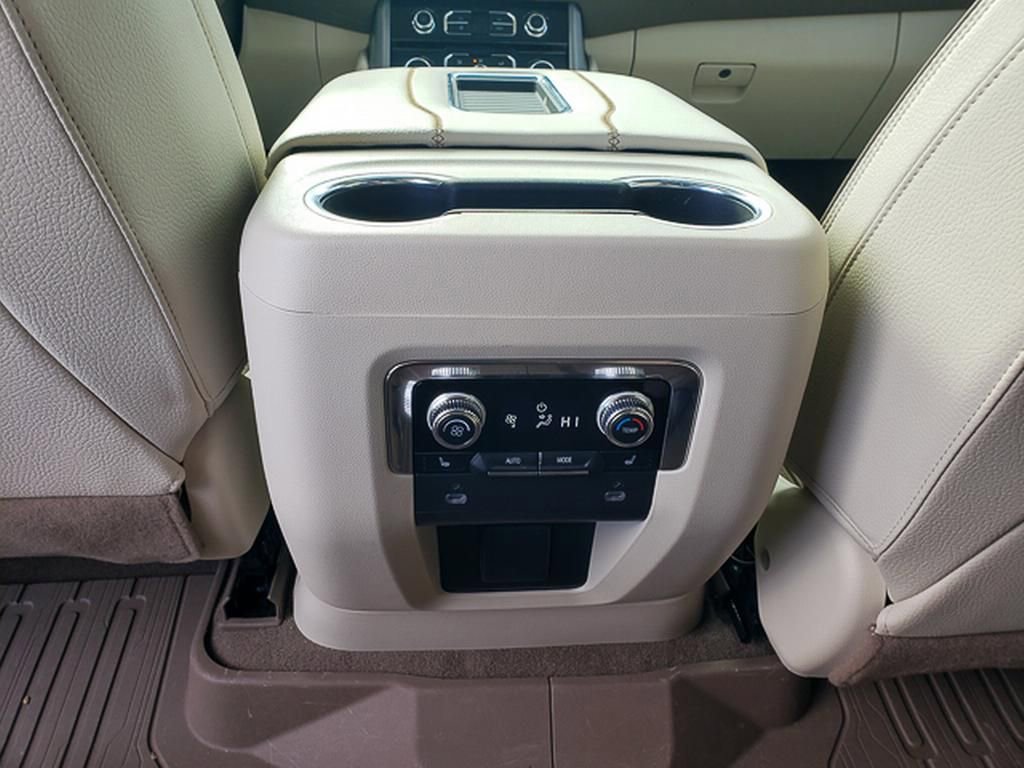 Used 2023 GMC Yukon Denali image 24