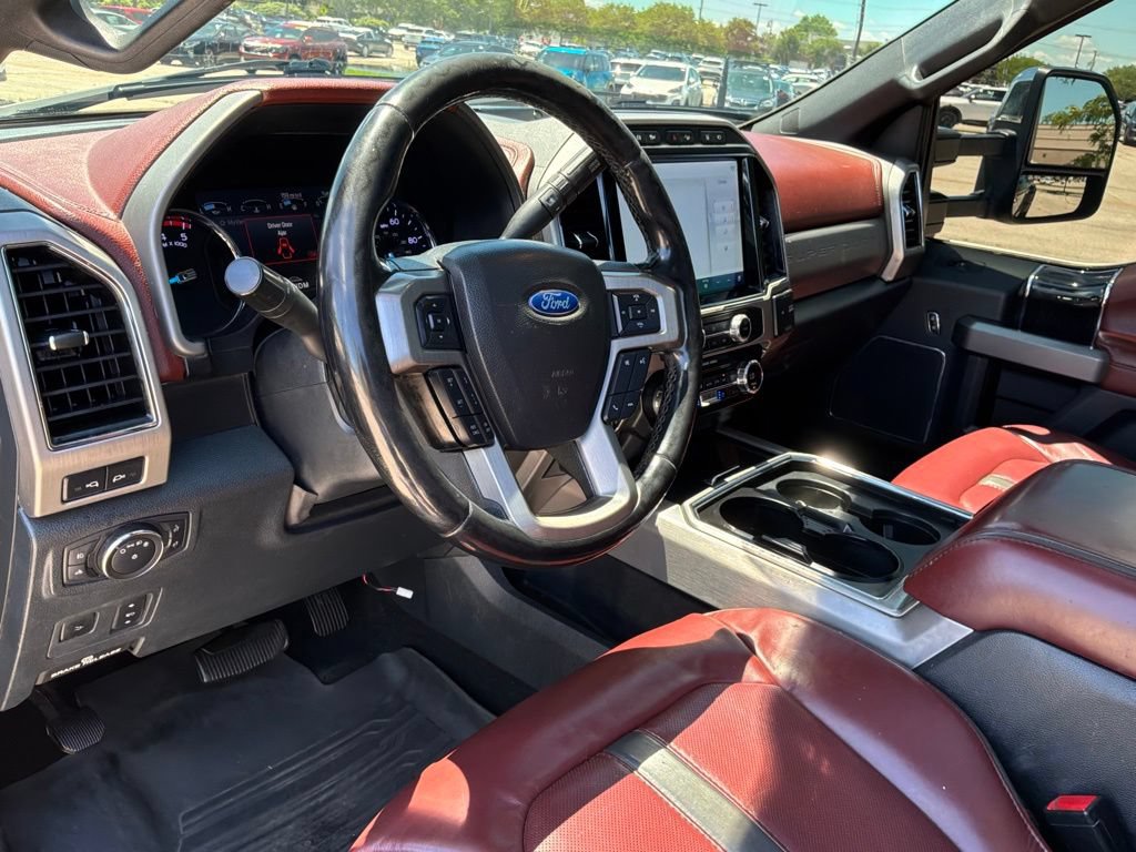 Used 2022 Ford F350 Platinum AWD/4WD image 13