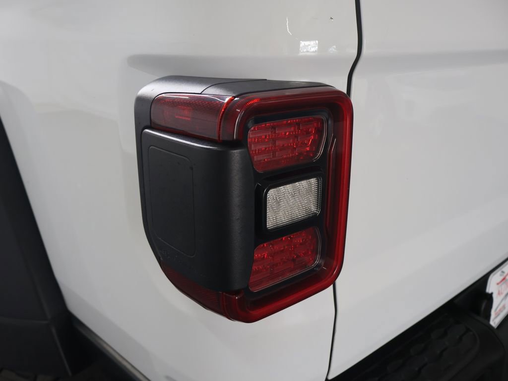 Used 2021 Jeep Gladiator Rubicon w/ Uconnect 4C Nav & Sound Group AWD/4WD image 44