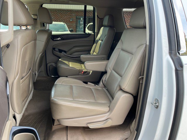 Used 2015 GMC Yukon XL SLT w/ Open Road Package AWD/4WD image 8