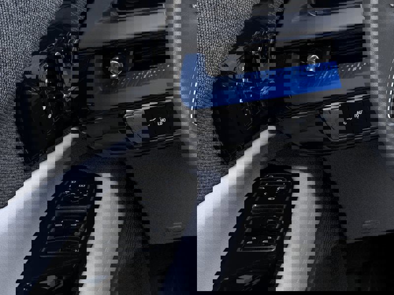 New 2026 Cadillac Optiq Luxury 1 image 22