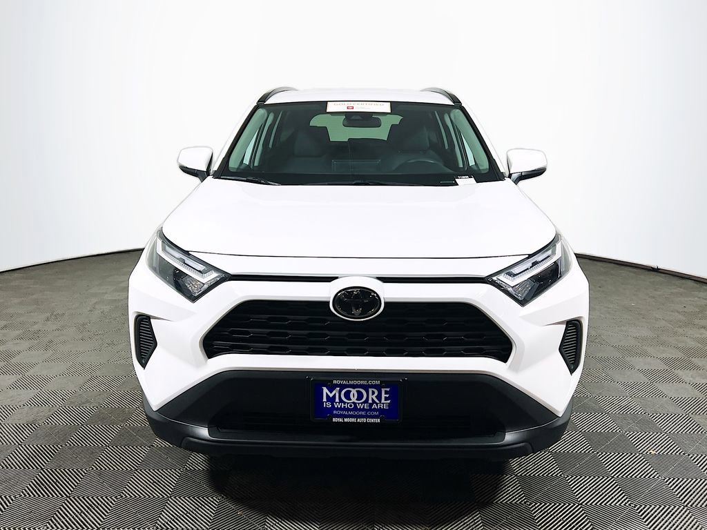 Certified 2025 Toyota RAV4 XLE AWD/4WD image 3