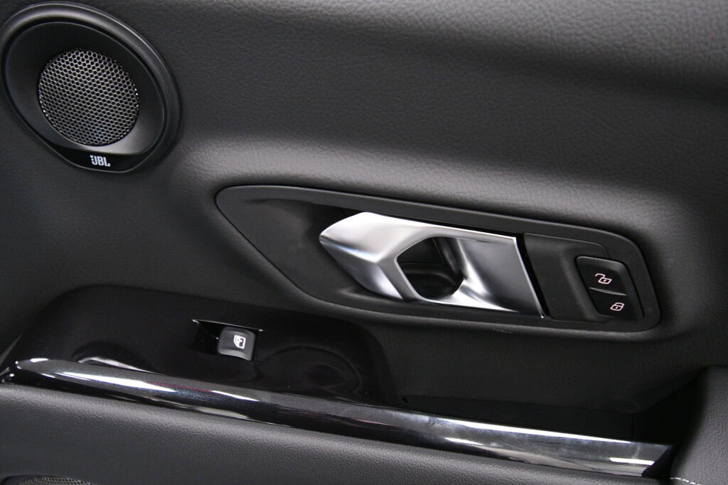 Used 2026 Toyota Supra w/ Driver Assist Package image 22