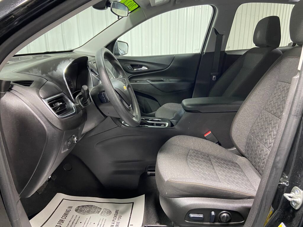 Used 2024 Chevrolet Equinox LT AWD/4WD image 9