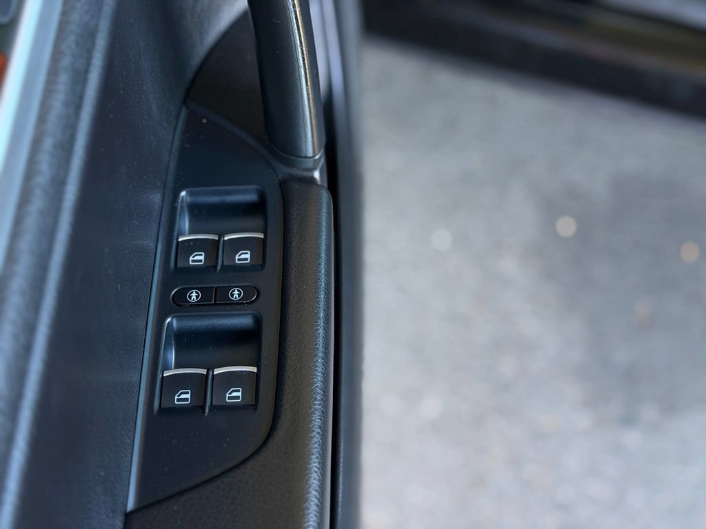 Used 2014 Volkswagen Touareg VR6 AWD/4WD image 43