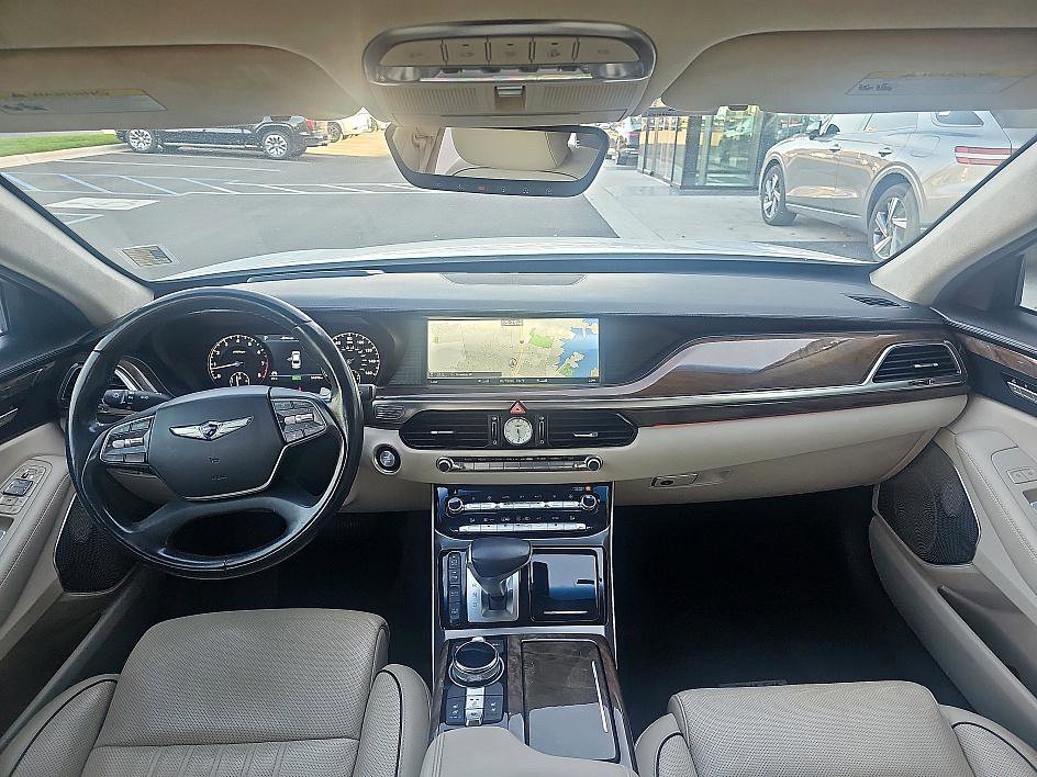 Used 2019 Genesis G90 3.3T Premium image 35