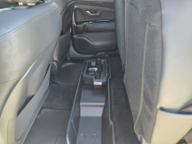 Used 2026 Hyundai Santa Cruz Limited AWD/4WD image 33