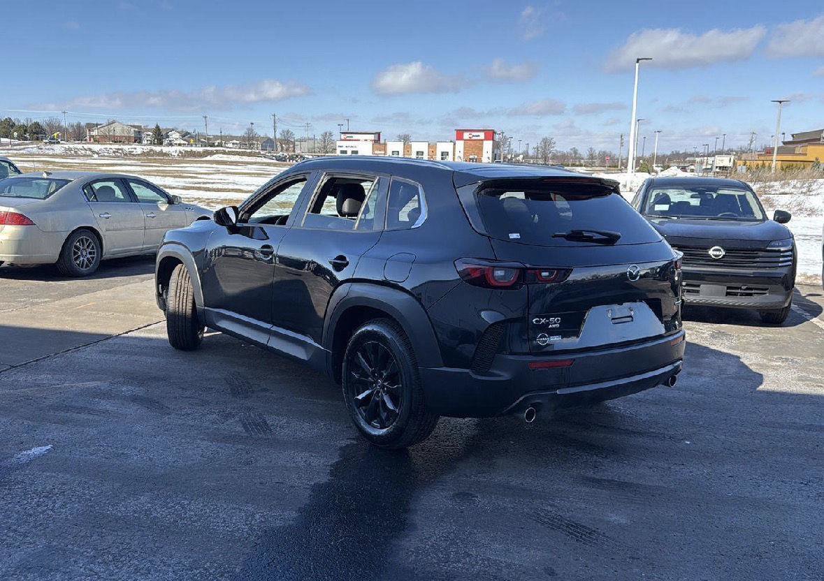 Used 2024 MAZDA CX-50 AWD 2.5 S w/ Preferred Package image 3
