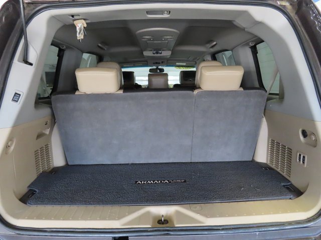 Used 2014 Nissan Armada Platinum w/ Platinum Reserve Package image 37