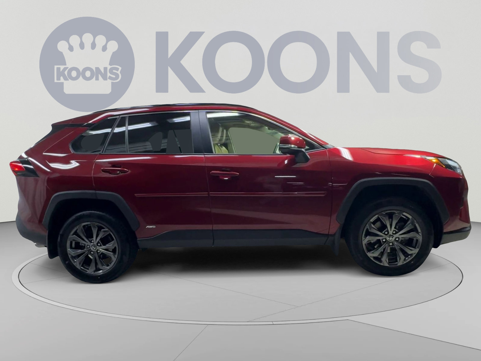 Used 2022 Toyota RAV4 XLE Premium AWD/4WD image 12