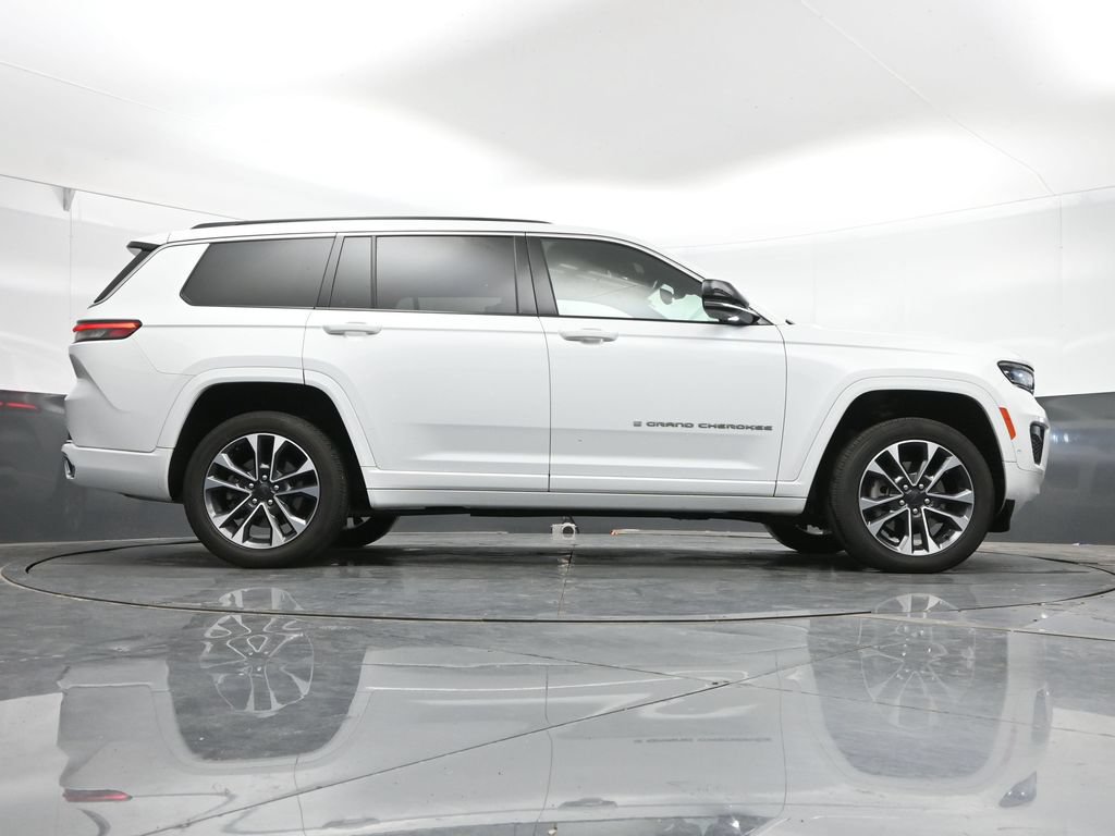 Used 2024 Jeep Grand Cherokee L Overland w/ Trailer Tow Package AWD/4WD image 45