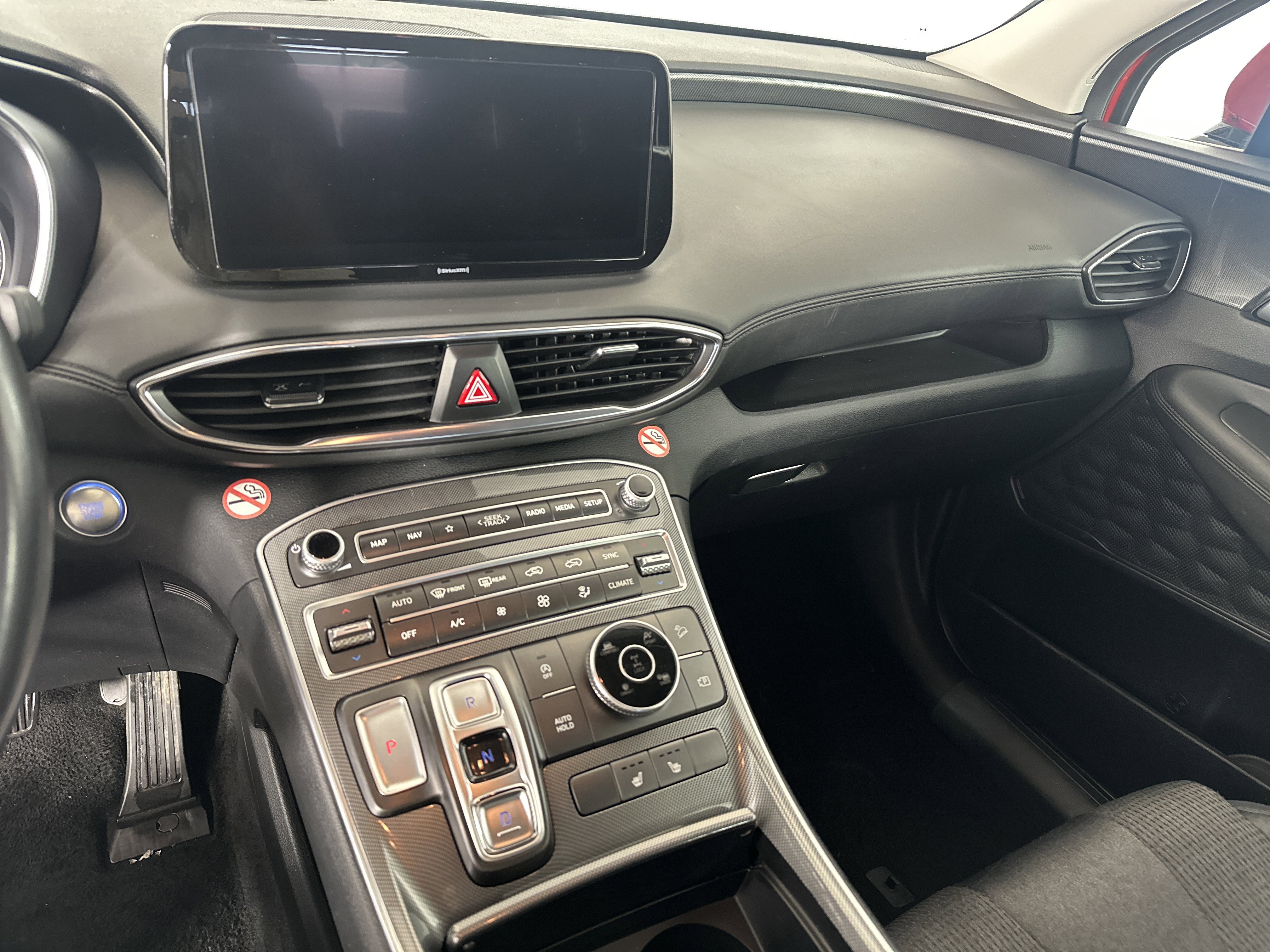 Used 2023 Hyundai Santa Fe SEL image 4