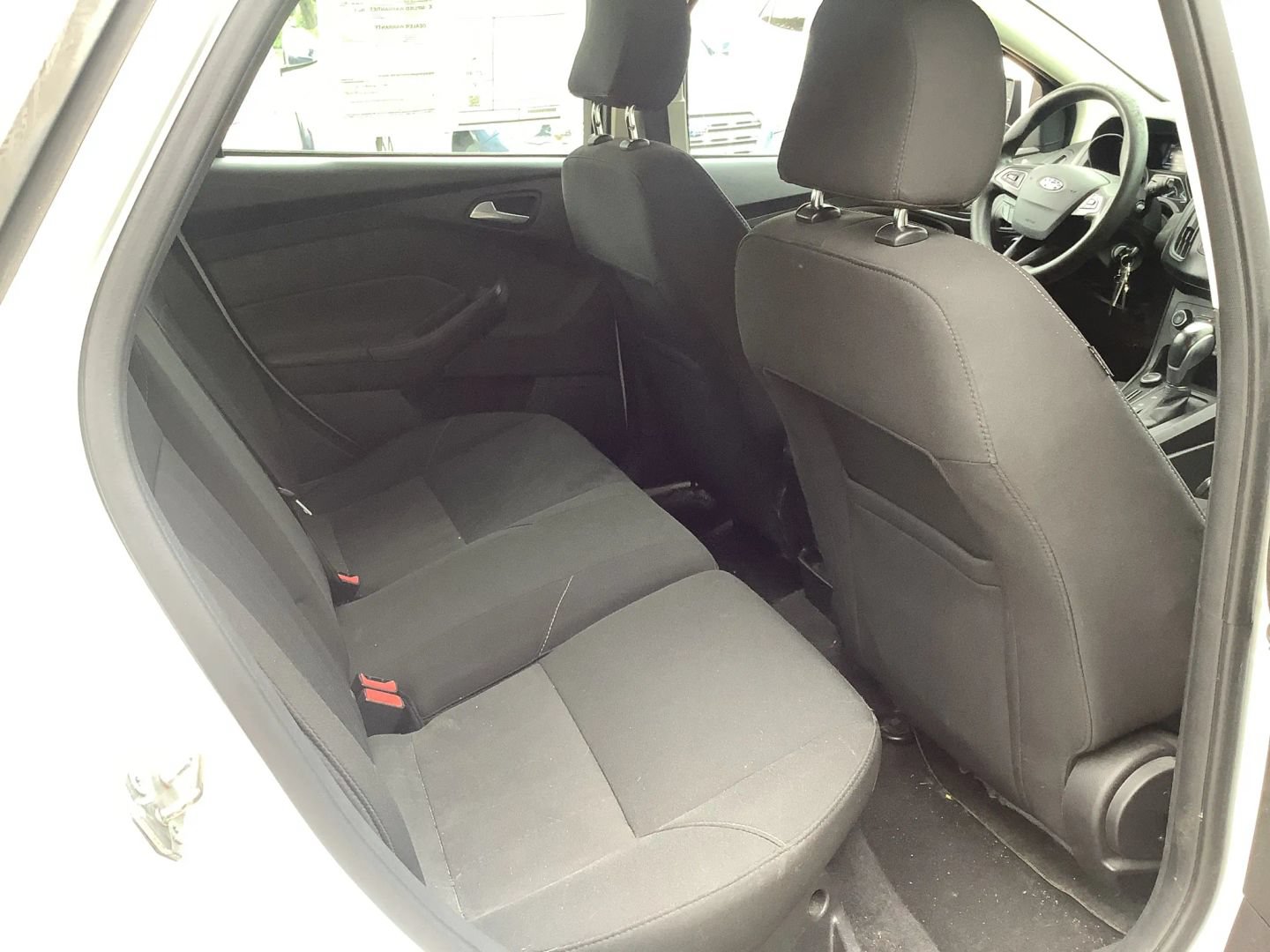 Used 2016 Ford Focus SE FWD image 13