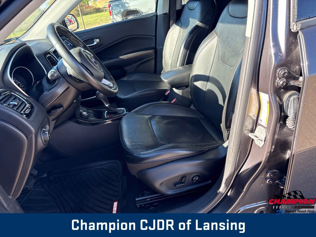 Used 2020 Jeep Compass Limited AWD/4WD image 11