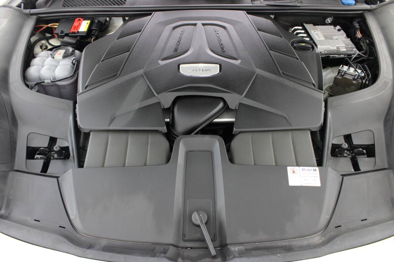 Used 2020 Porsche Cayenne AWD/4WD image 74