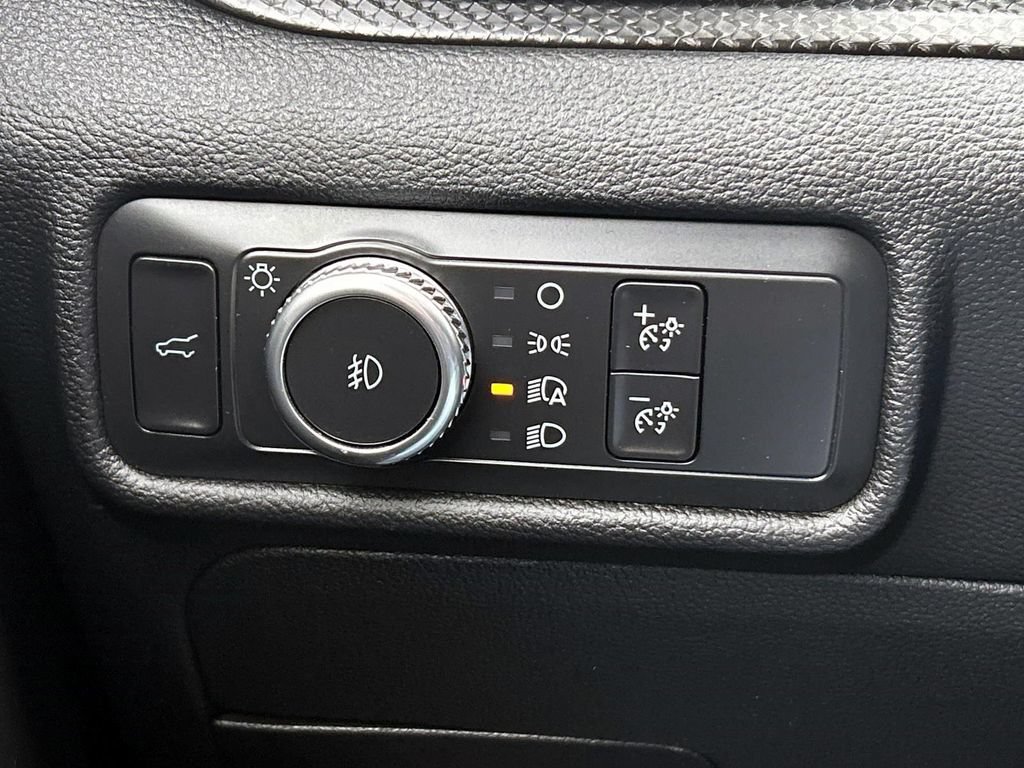 Used 2021 Ford Explorer ST w/ Equipment Group 401A AWD/4WD image 23