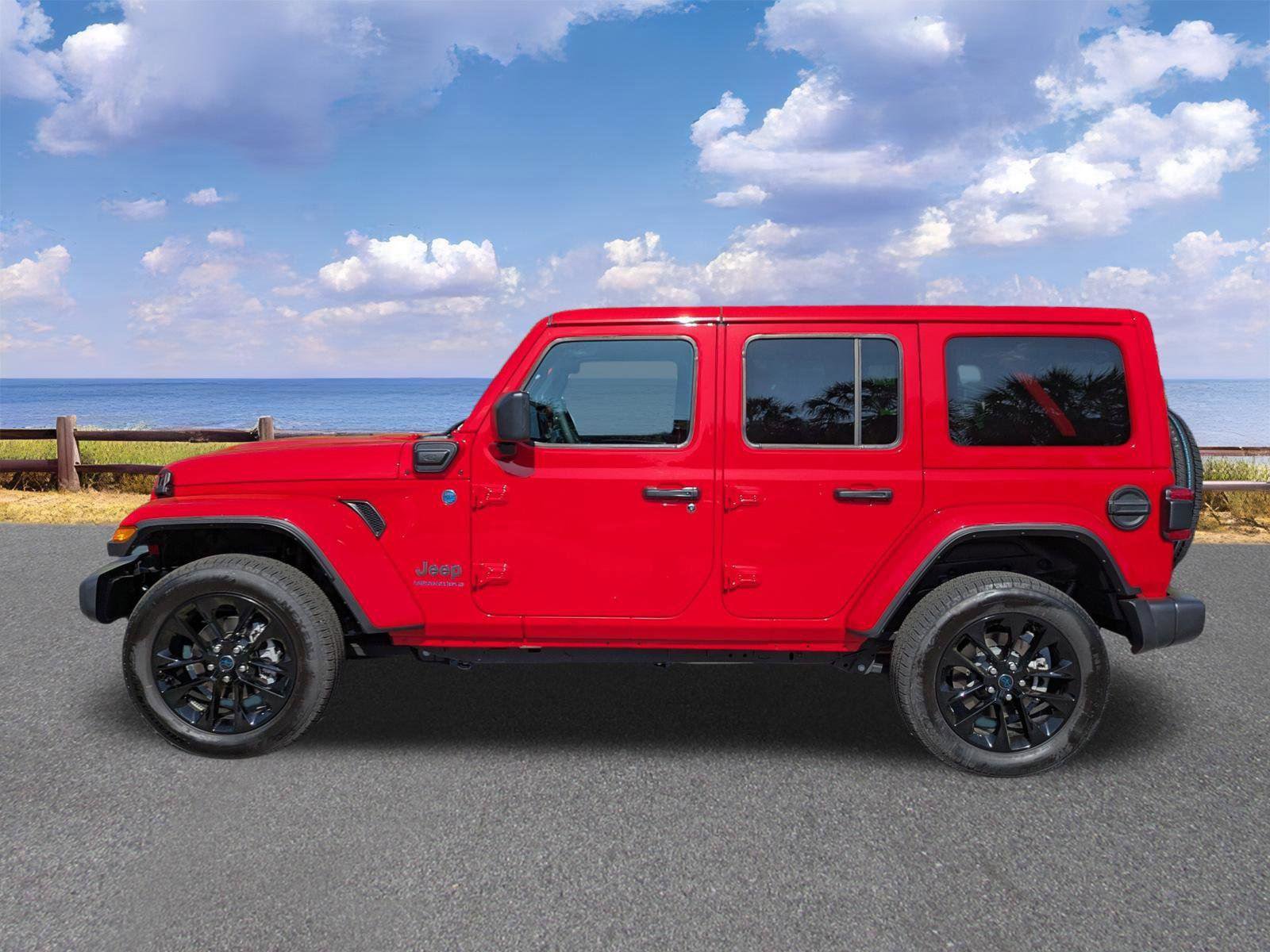 Used 2025 Jeep Wrangler Sahara w/ Safety Group AWD/4WD image 5