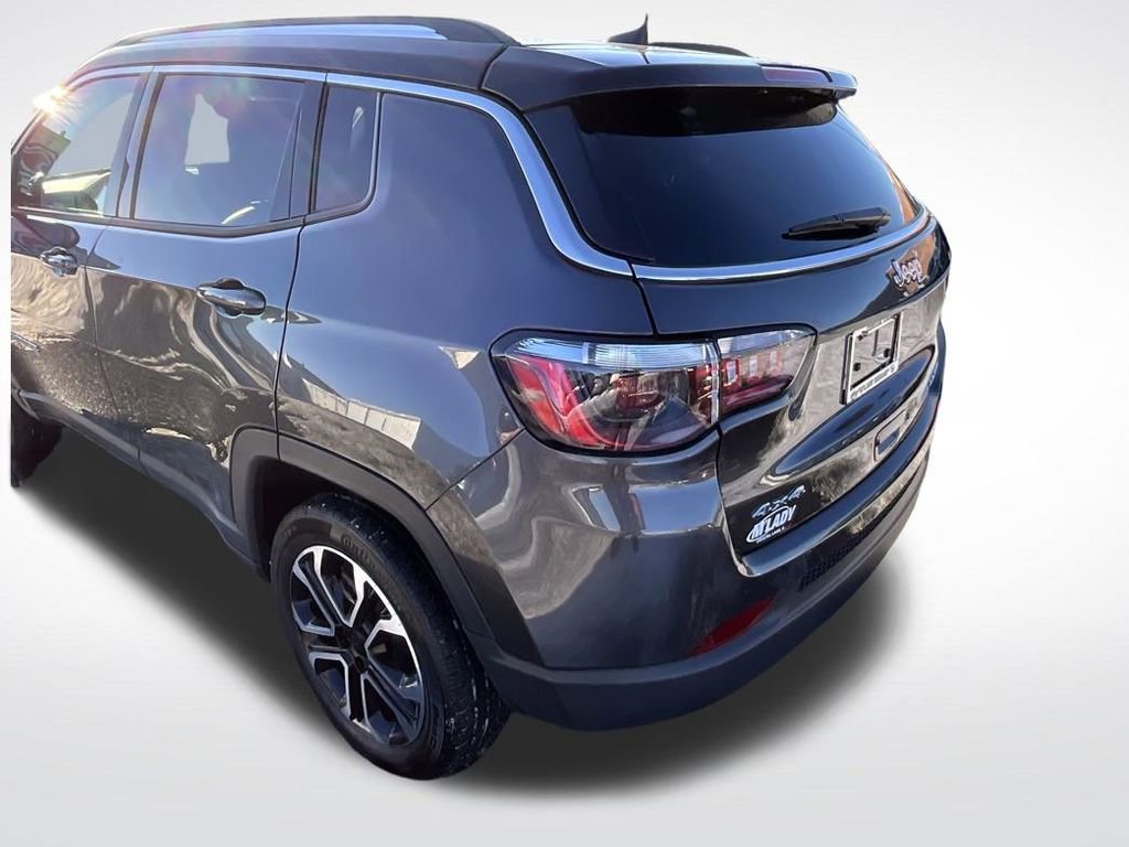 Used 2022 Jeep Compass Limited image 22