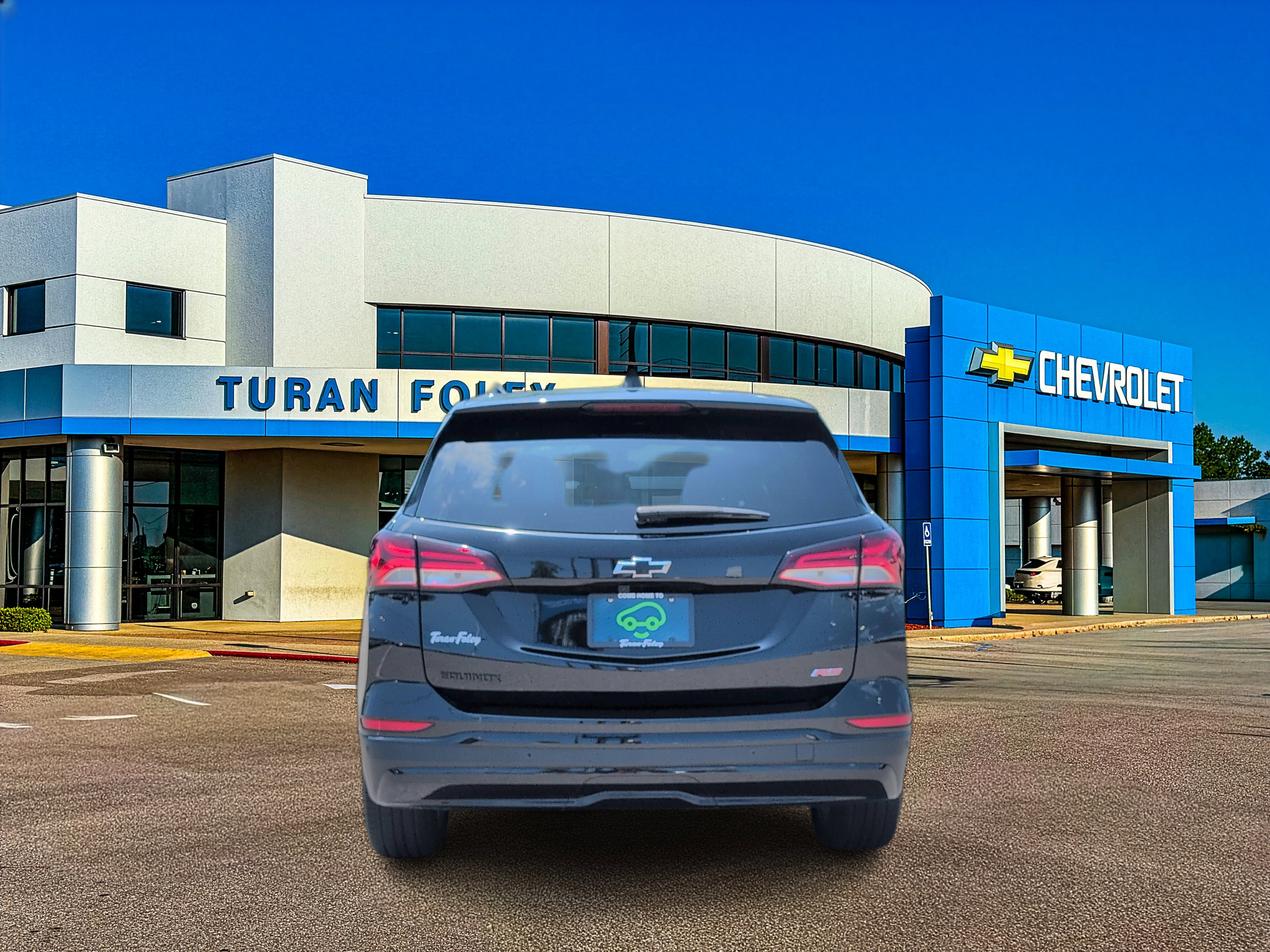 Certified 2024 Chevrolet Equinox RS FWD image 4