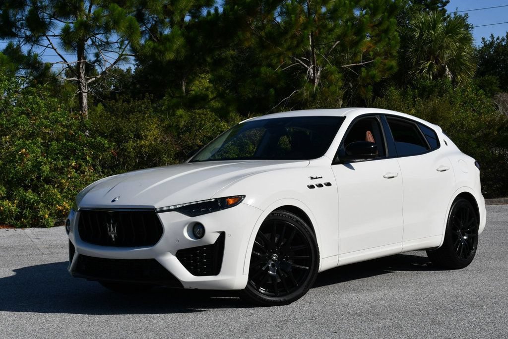Used 2022 Maserati Levante Modena AWD/4WD image 24