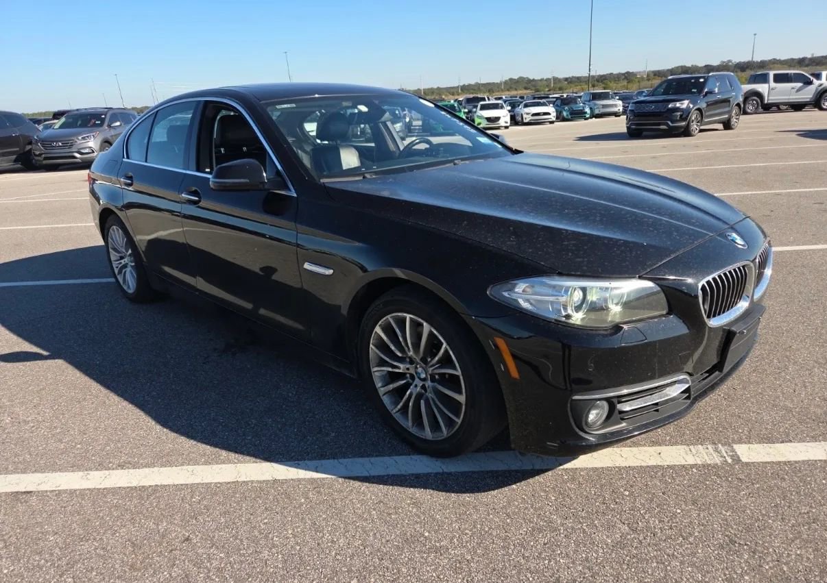 Used 2015 BMW 528i Sedan image 6