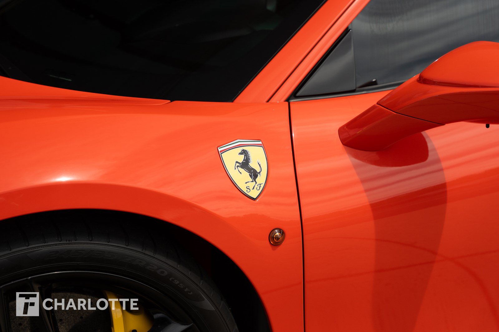 Used 2016 Ferrari 488 GTB RWD image 8