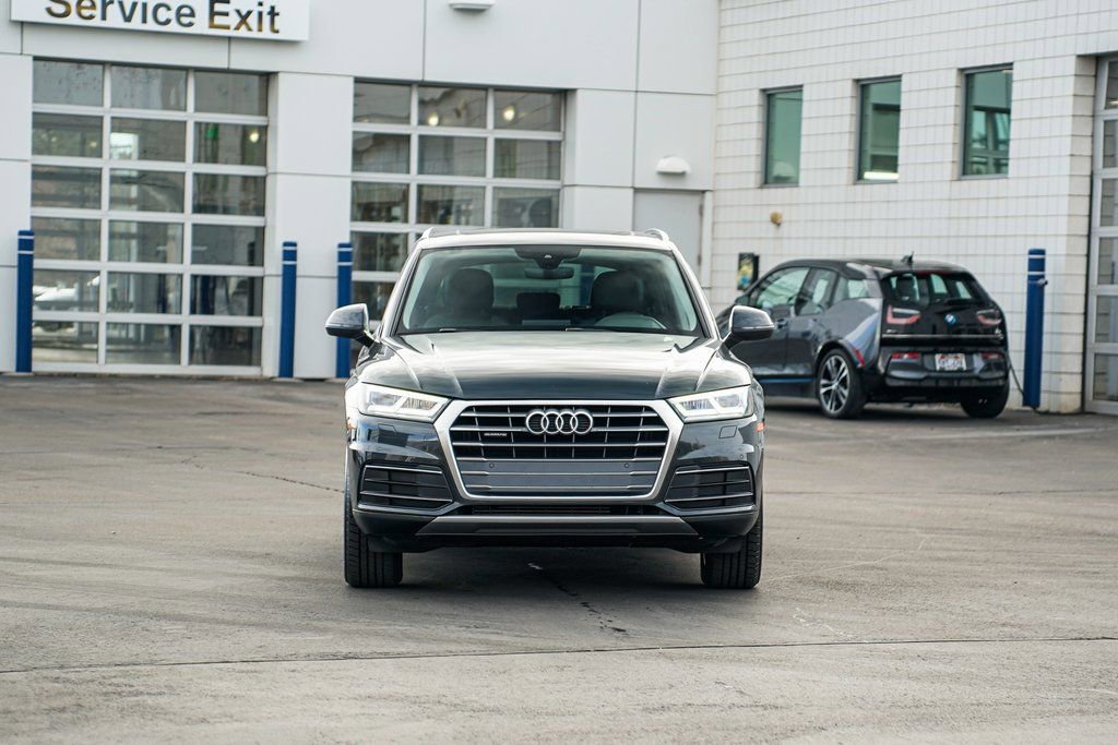 Used 2018 Audi Q5 2.0T Premium Plus w/ Premium Plus Package image 2