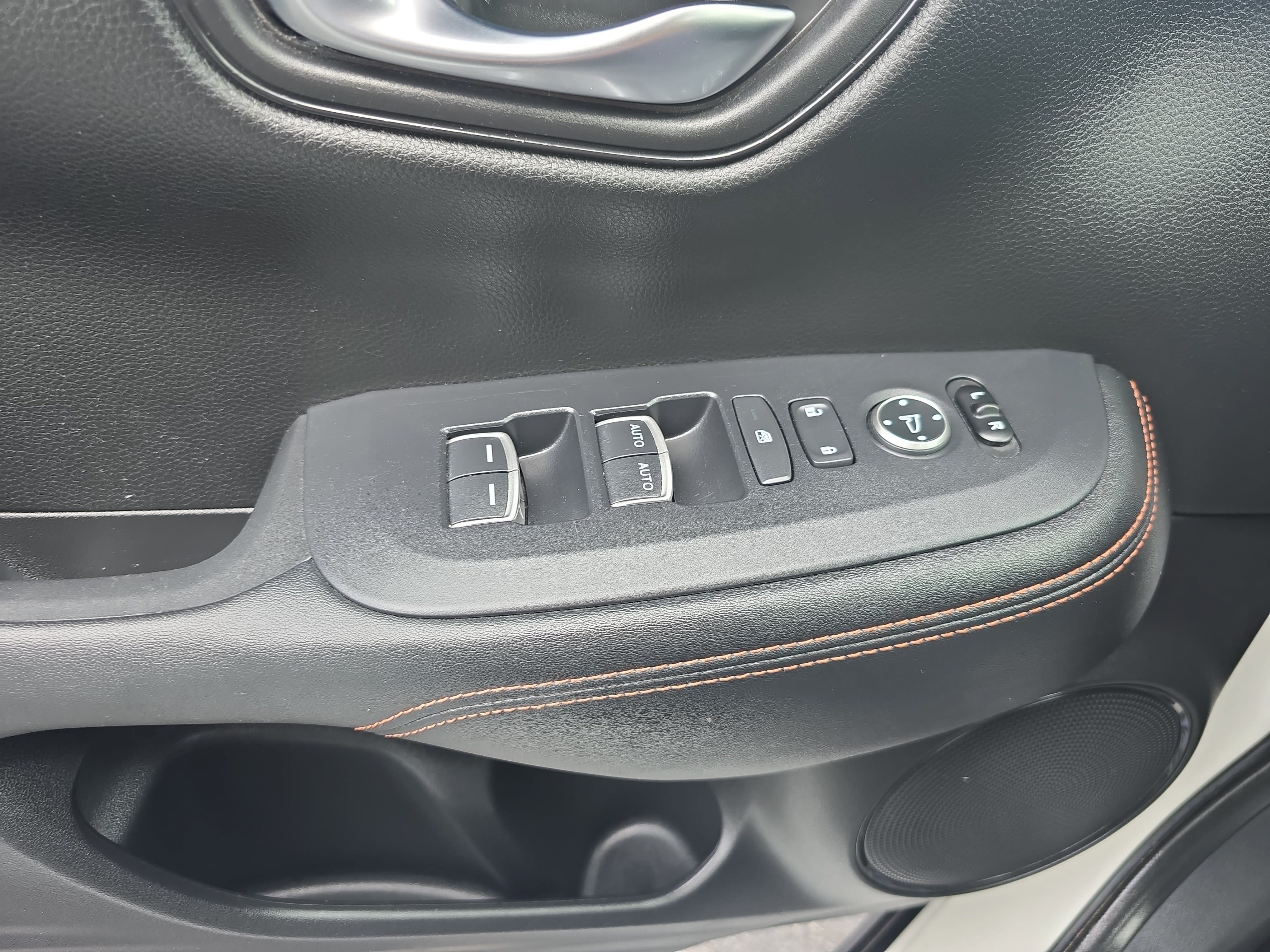 Certified 2024 Honda HR-V Sport image 26