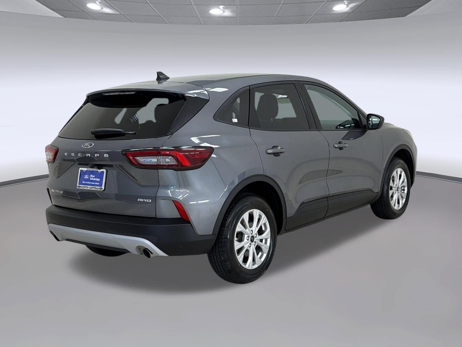 Certified 2025 Ford Escape Active AWD/4WD image 9