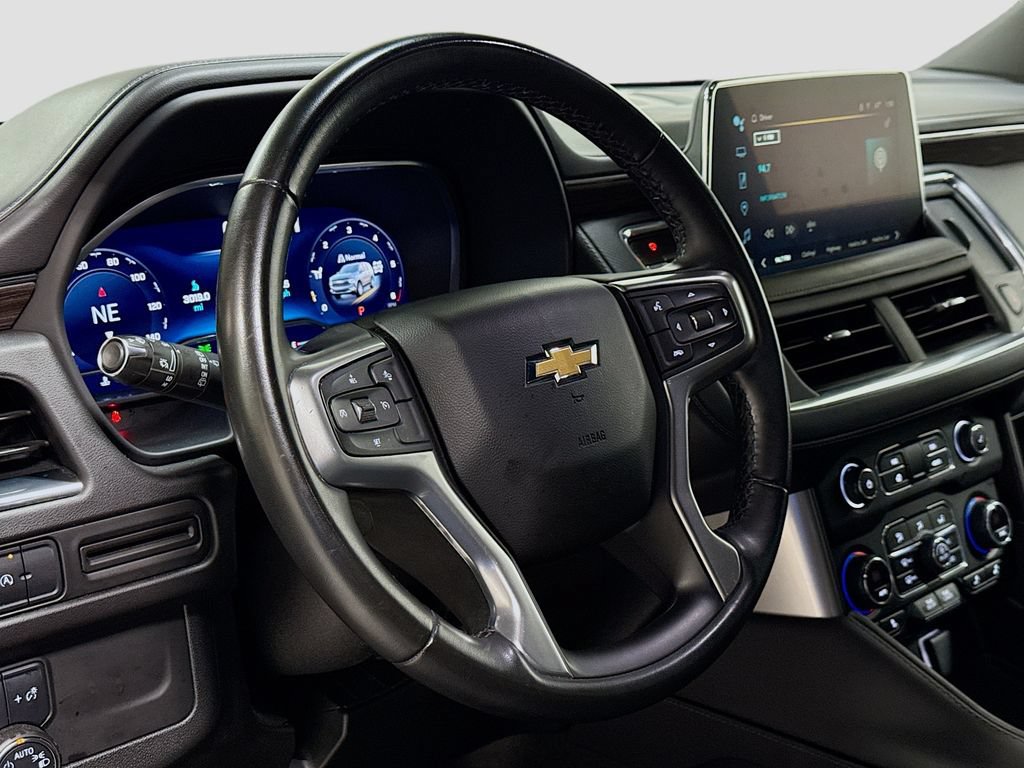 Used 2024 Chevrolet Suburban LT AWD/4WD image 11