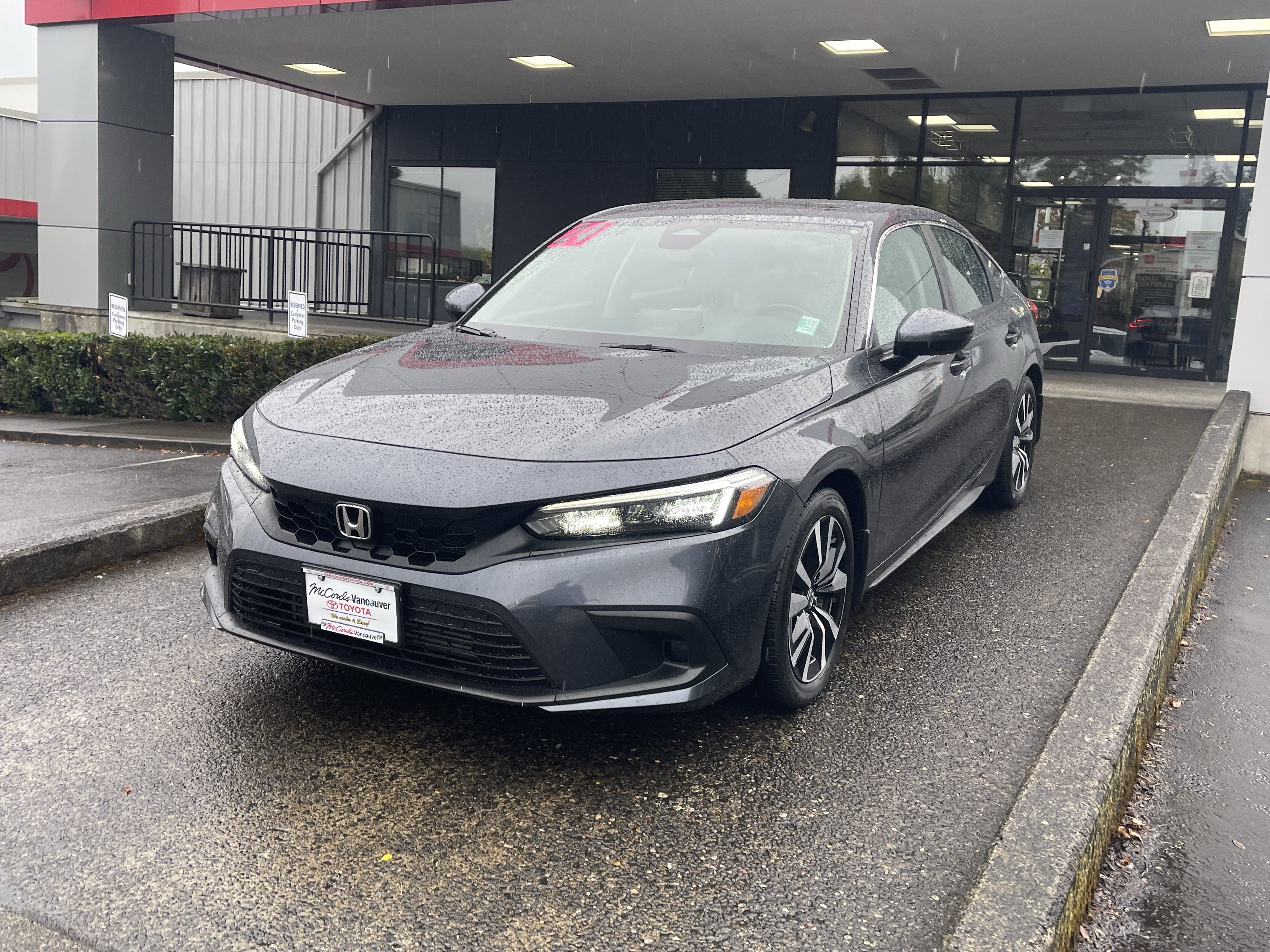 Used 2024 Honda Civic EX-L image 3