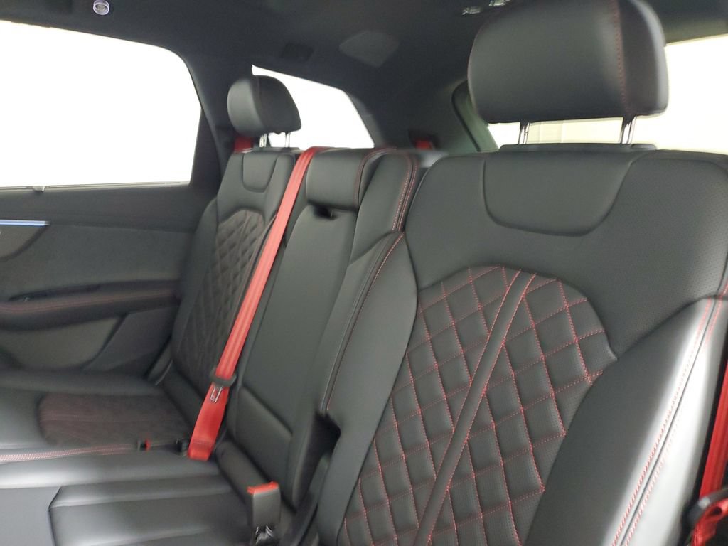 New 2026 Audi Q7 3.0T Prestige AWD/4WD image 11